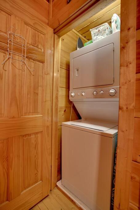 Brave Eagle Cabin Sevierville Zimmer foto